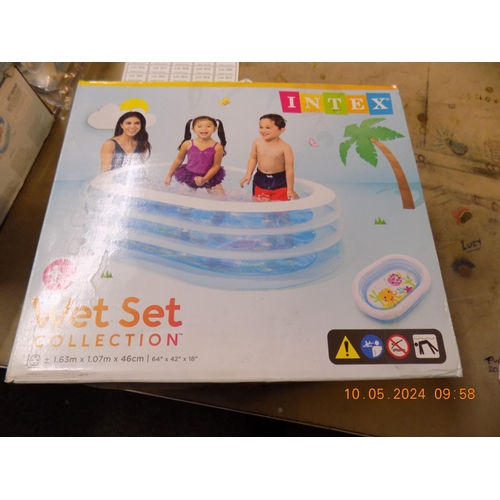 342 - 2 Wet Set Collection Swimming Pools