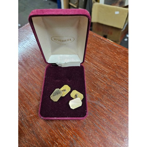 581 - 9ct Gold Cufflinks (Chain not Gold) 5.53g