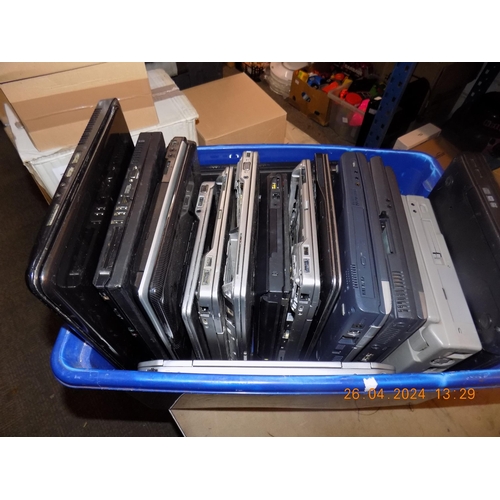 159 - Box of Laptops spares/repairs