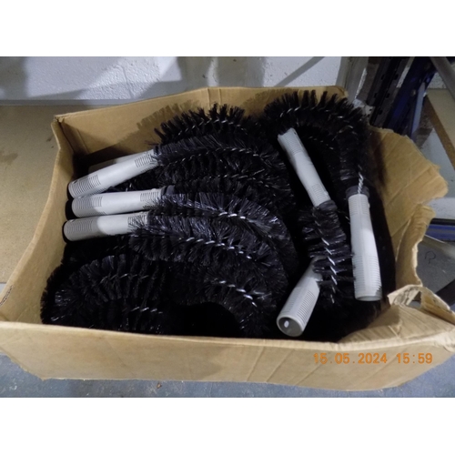 180 - Box of Car Wheel Brushes