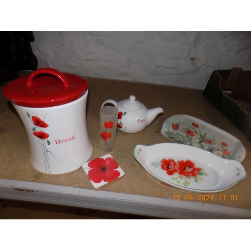 25 - Selection of Poppy Kitchenware