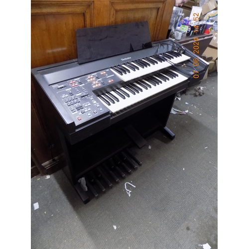 509 - Technics Twin Organ