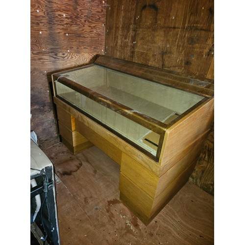 578 - Glass and Brass Topped Large Display Unit