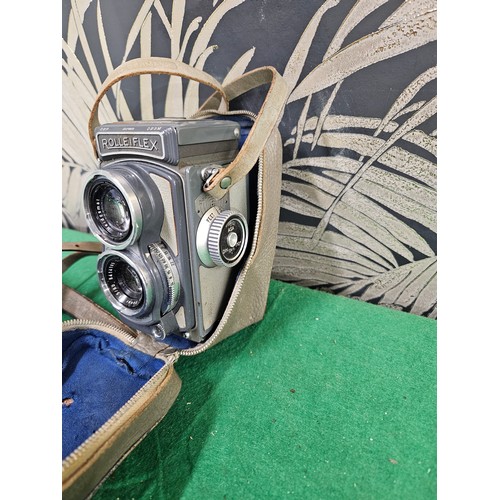 45 - Rolleiflex Baby Grey 4x4 Vintage Camera