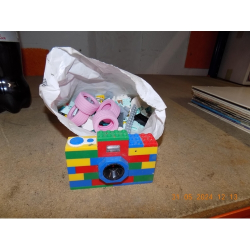 439 - Bag of Lego. Inc Camera w/o