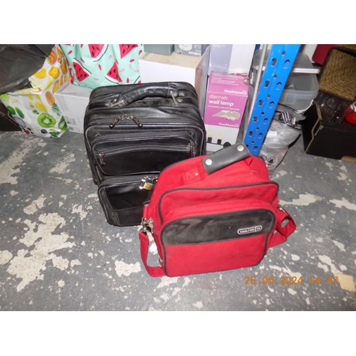 126 - 2 Travel Bags