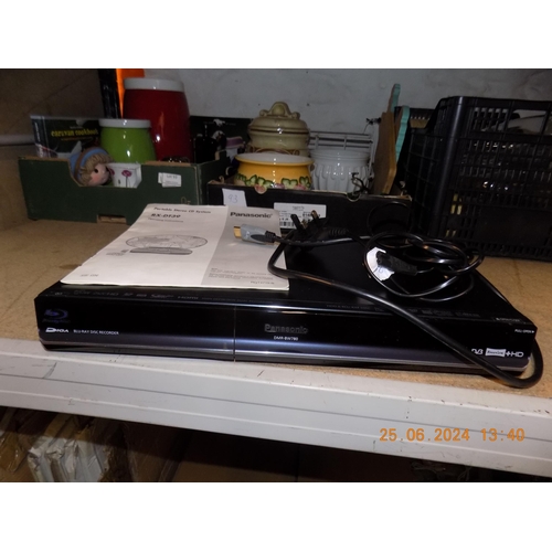 94 - Panasonic RX-DT39 Blu-Ray Player