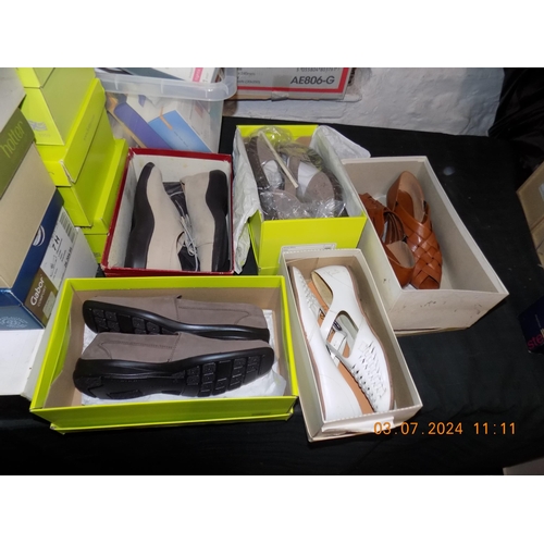 322 - Selection of Boxed Shoes