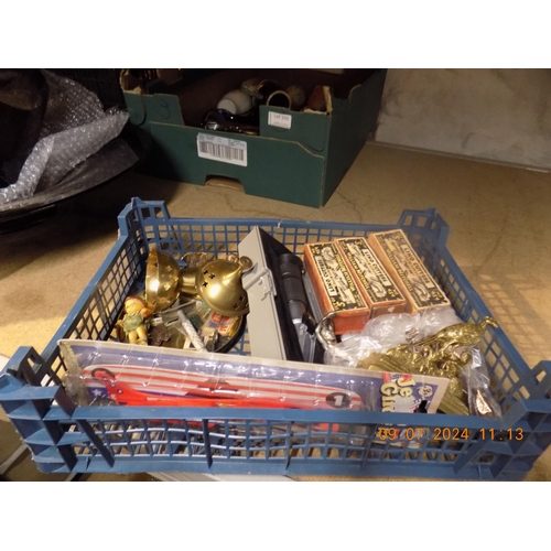 Basket of Collectables. Inc Gillette Razor and Retro Nokia Phone