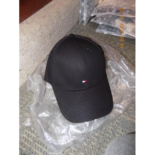 71 - New Tommy Hilfiger Men's Black Flag Cap