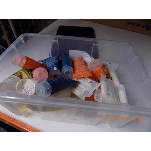 77 - Box of Mixed Temple Spa Toiletries