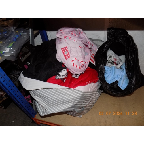 85 - 2 Bags of Bedding etc