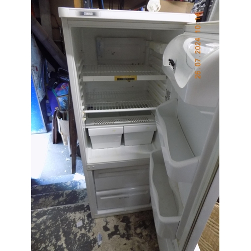 449 - Zanussi Fridge Freezer