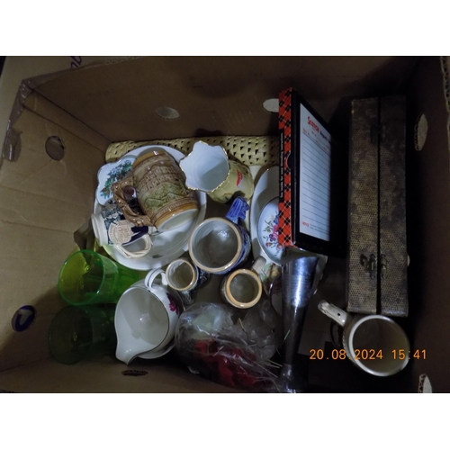 105 - Box of Mixed Collectables