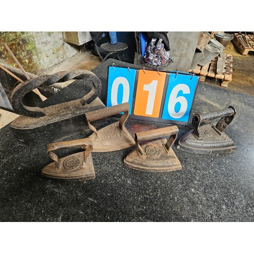 Lot 16        