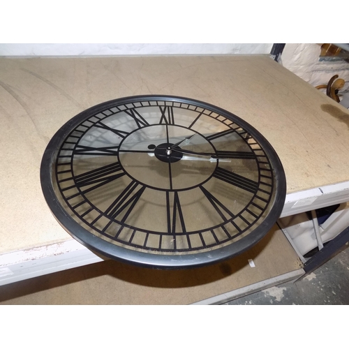 122 - Large Wall Clock