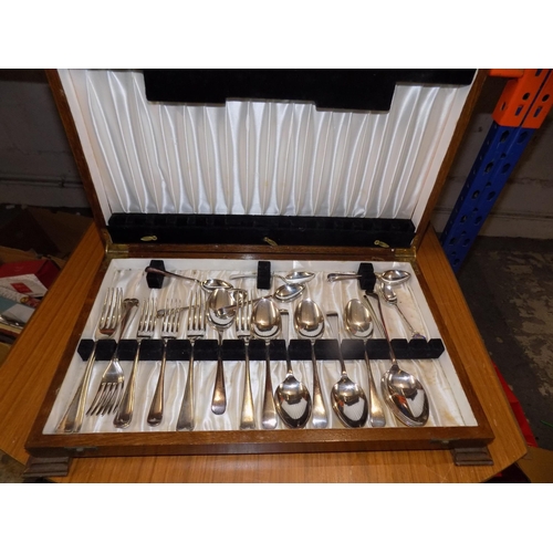 136 - Cased Flatware