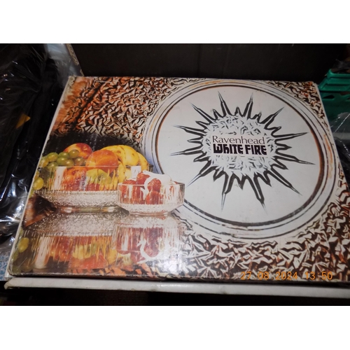 140 - Boxed Ravenhead Desert Dishes