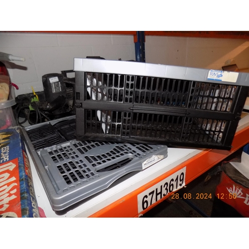 147 - 2 Collapsible Crates
