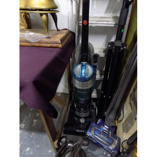 178 - Hoover Breeze Evo