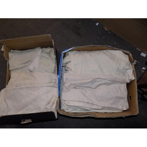 45 - 2 Boxes of Linen Tables Cloths and Napkins