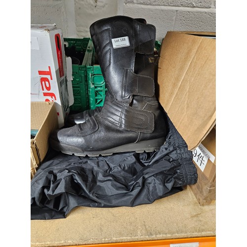 188 - Pair of Bike Boots Size 9 and Waterproof Pants Size L