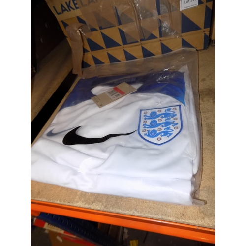 300 - England Top Size L