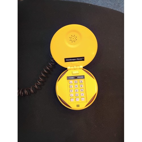 605 - Retro Burger Phone