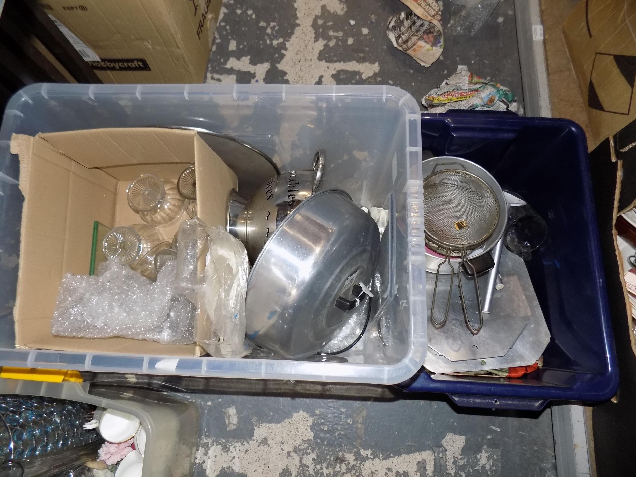 2 Boxes of Kitchen Items