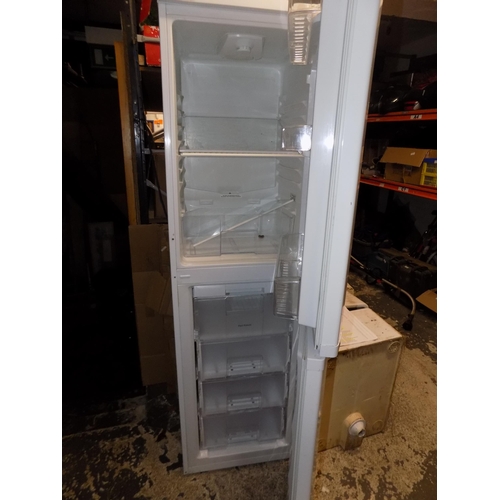 368 - Fridge Freezer