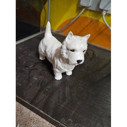 600 - Beswick West Highland Terrier Figure