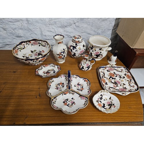 609 - Selection of Masons Pottery 'Mandalay'