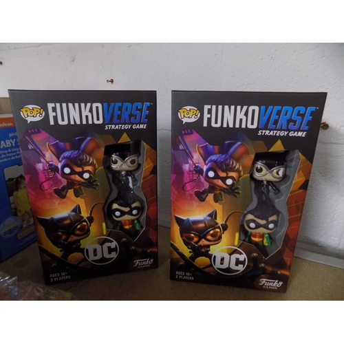 42 - 2 Funko Verse DC Strategy Game