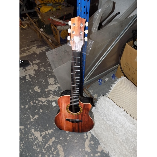 481 - Acoustic Guitar