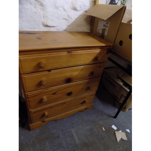 546 - Set of Pine Drawers