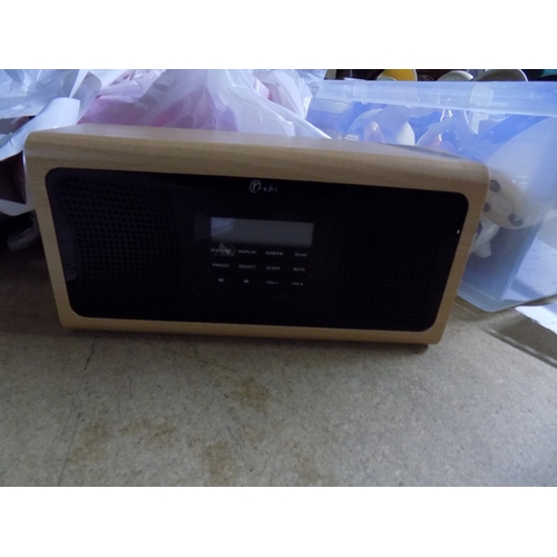 64 - Onn DAB Radio