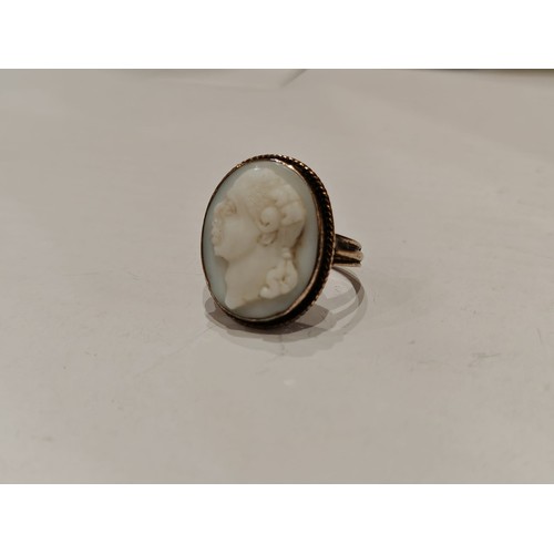 619 - Antique Cameo Ring by JJ&S 4.19g