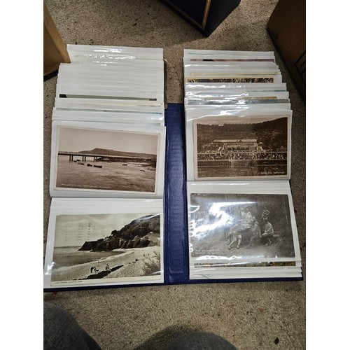 622 - Modern Flip Album with 80 Vintage postcards mostly UK and Worldwide Topographical, a few military. A... 