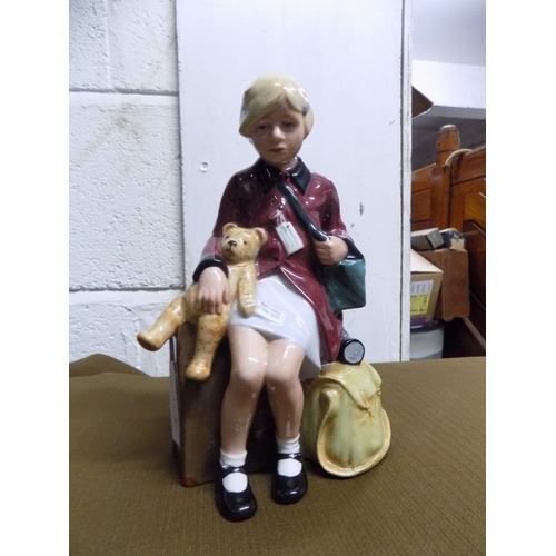 804 - Royal Doulton The Girl Evacuee HN3203