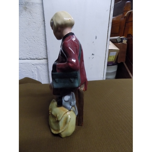 804 - Royal Doulton The Girl Evacuee HN3203