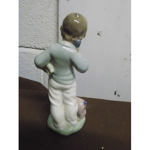 854 - Nao by Lladro Hello Mummy #1044