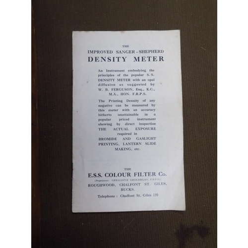 1027 - Vintage Density Meter