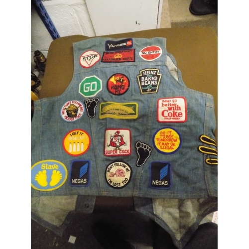 1096 - Vest of Patches