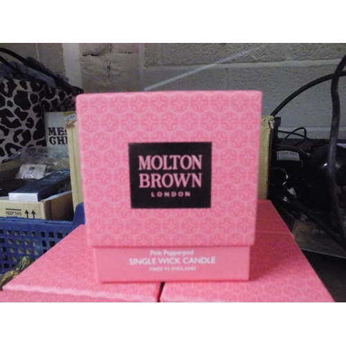 370 - Small Molton Brown Candle Pink Pepper Pod