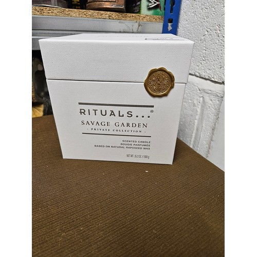 250 - New Rituals XL Candle Savage Garden