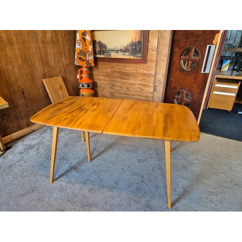 339 - Ercol Grand Windsor Dining Table  Model Number 444. Table - Height 71cm, Width 83cm, Length 152cm, L... 