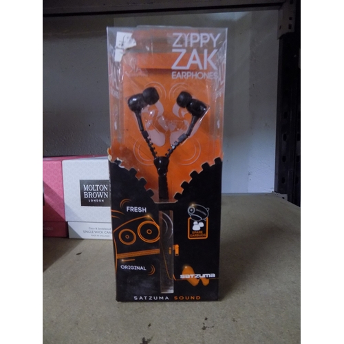 110 - New Zippy Zak Ear Phones