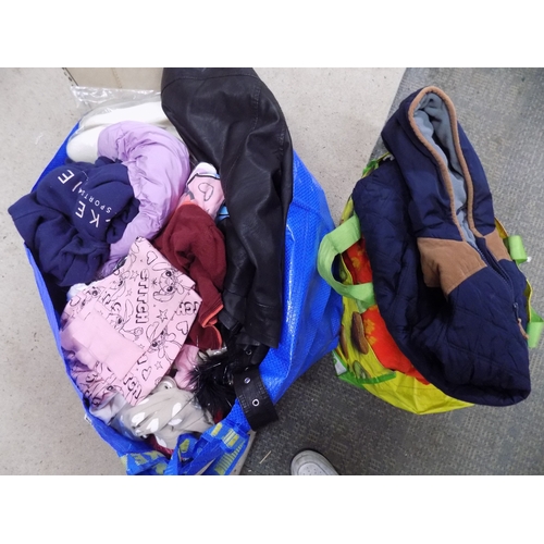 190 - 2 Bags of Children's Clothing