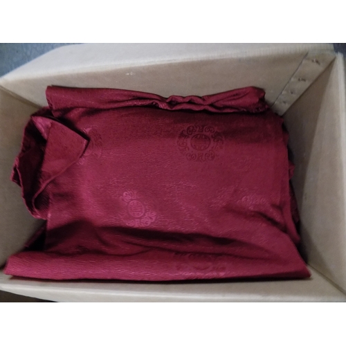 241 - 18 Red Table Cloths Size 135x135cm