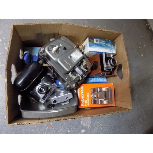 318 - Box of Cameras etc inc Super 8 Projector and Splicer